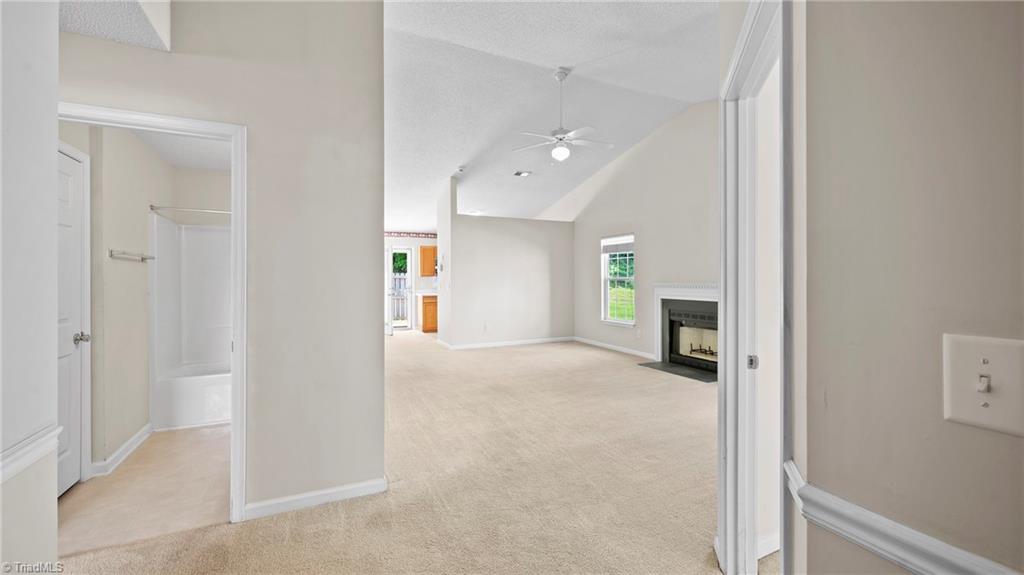 2920 Waterstone Loop