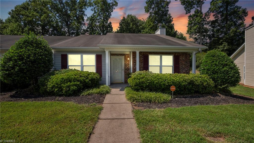 2920 Waterstone Loop