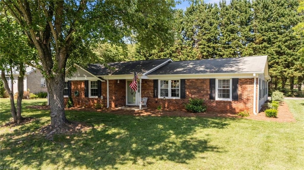 202 Stokes Forest Drive, King, North Carolina image 2