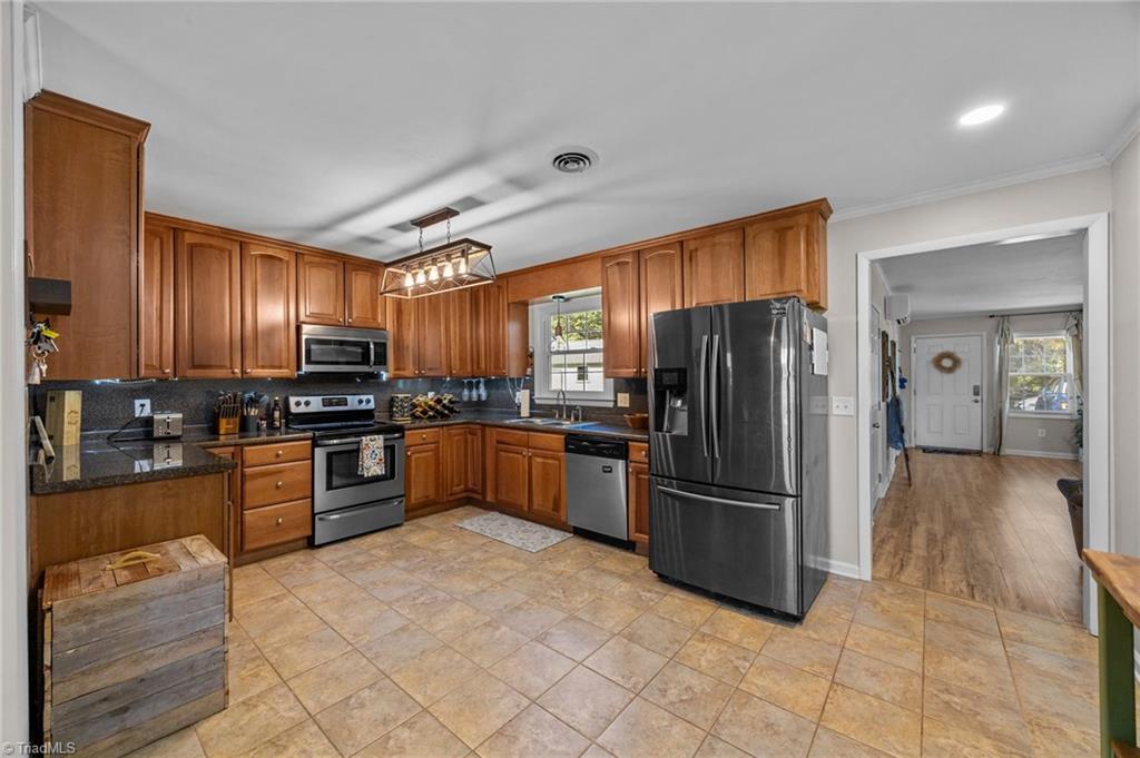 202 Stokes Forest Drive, King, North Carolina image 18