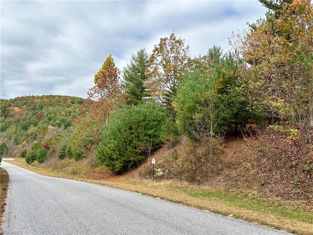 Lot 27E Cascade Run, Purlear, North Carolina image 29