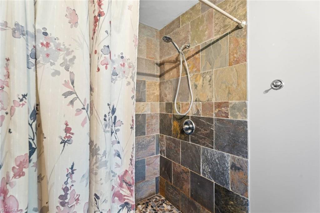 432 Logan Court, King, North Carolina image 16