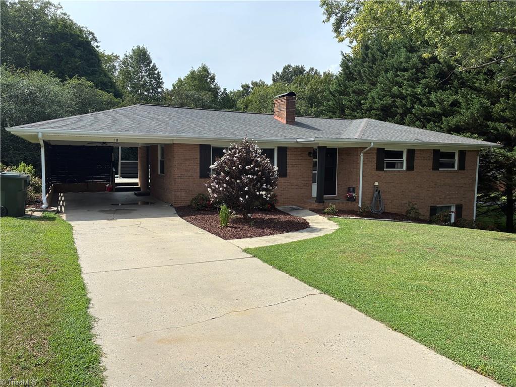 Photo of 111 Bell Drive, Thomasville, NC 27360 (MLS # 1233766)
