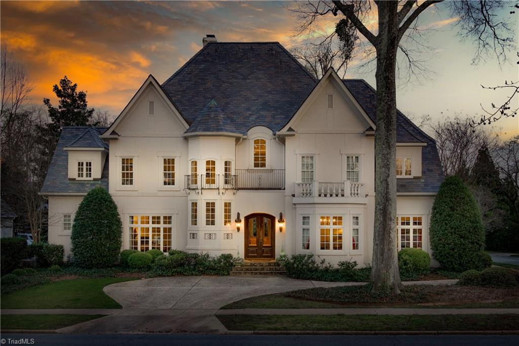807 Sunset Drive