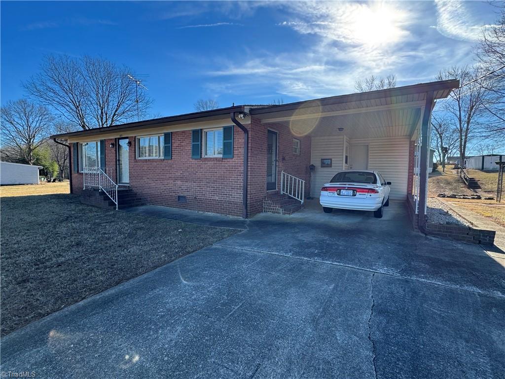 601 Meadowbrook Drive