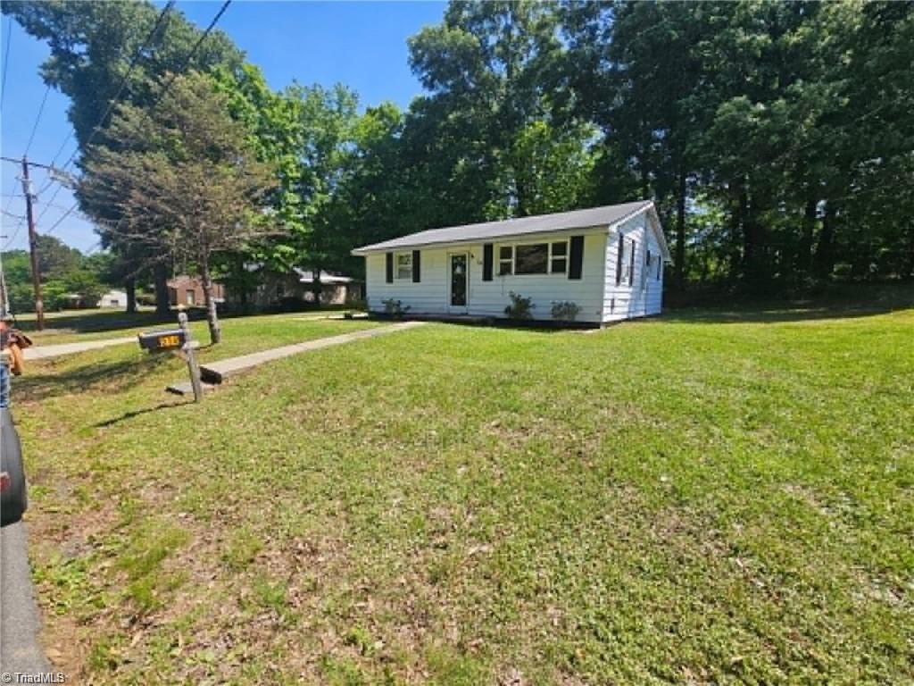 Photo of 214 Cedar Street, Eden, NC 27288 (MLS # 1234647)