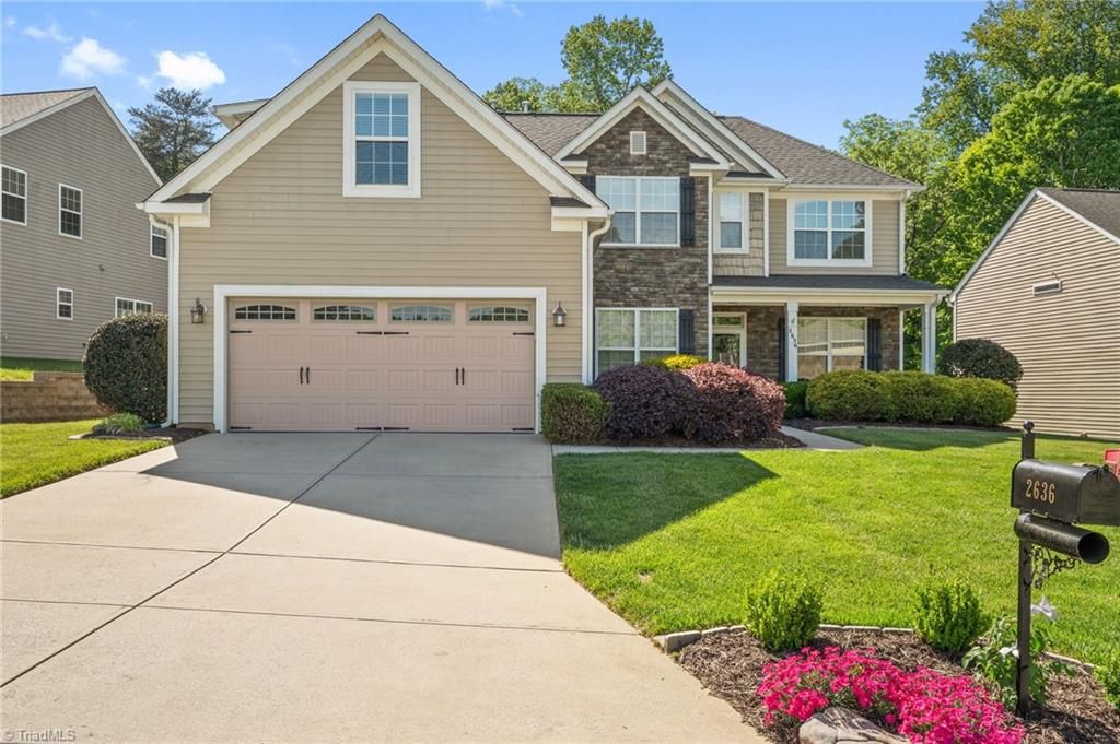 Photo of 2636 Crosland Hill Drive, Winston-Salem, NC 27106 (MLS # 1219011)