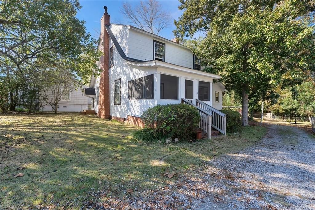 Photo of 405 Richmond Road, Rockingham, NC 28379 (MLS # 1214120)