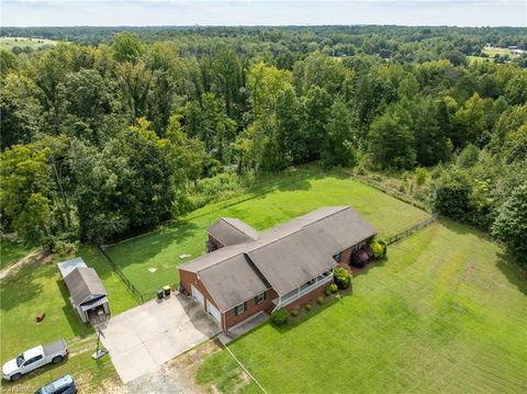 A home in Thomasville