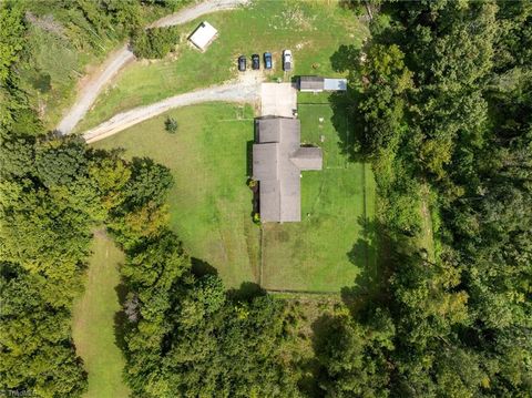 A home in Thomasville