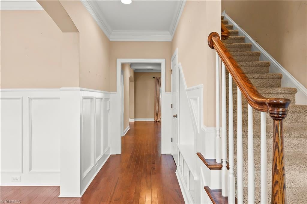 1249 Meadow Chase Drive