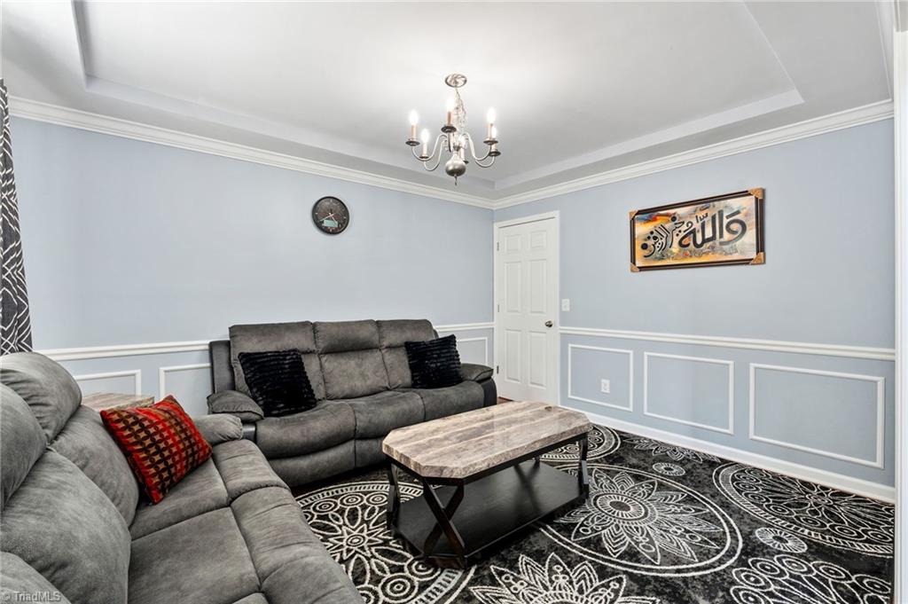 5720 Election Oak Drive