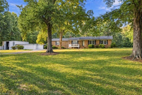Homes For Sale - 8304 Mccrory Road<br/> Stokesdale, NC 27357