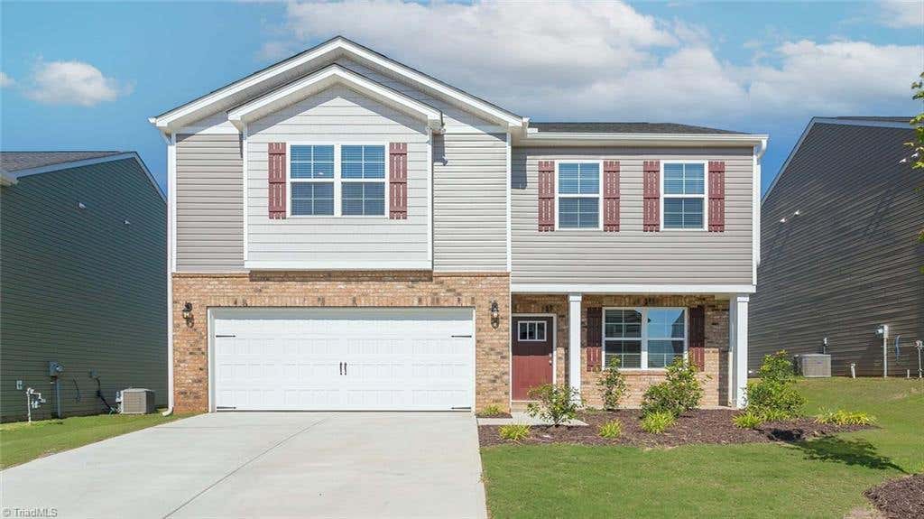 Photo of 107 Lauder Trace, Jamestown, NC 27282 (MLS # 1230469)