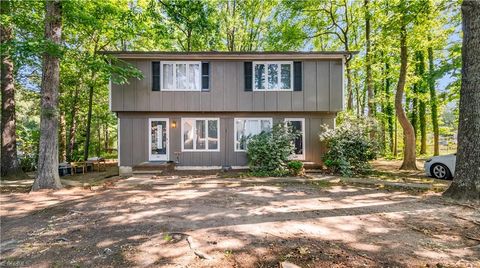 Multifamily For Sale - 4021-4023 Knollwood Drive<br/> High Point, NC 27263