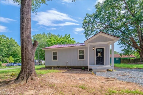 Homes For Sale - 523 Terrell Road<br/> Hillsborough, NC 27278