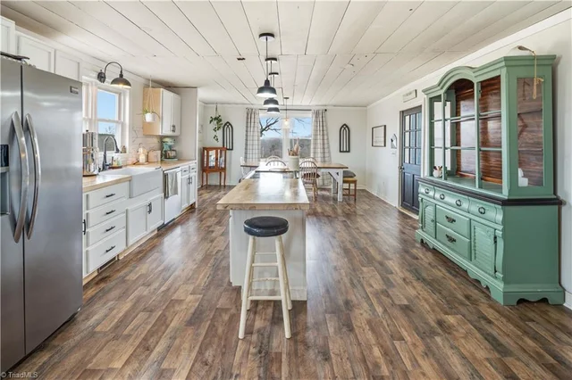 1149 Quaker Church Road, Siloam, NC, 27047