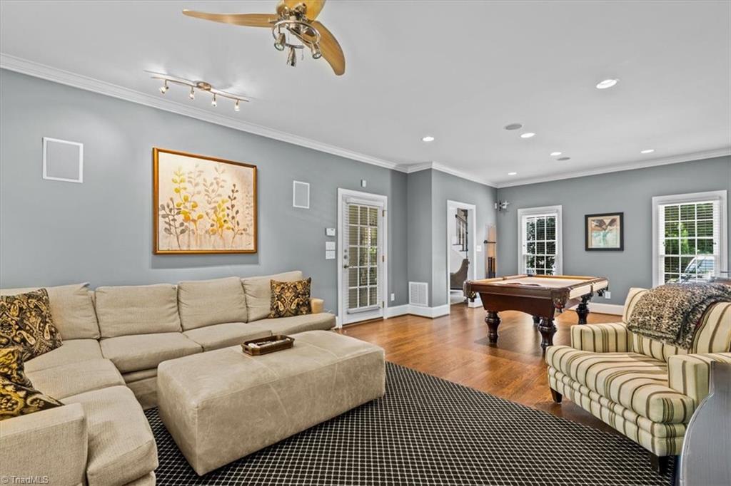 1905 Regents Park Lane, Greensboro, North Carolina image 21
