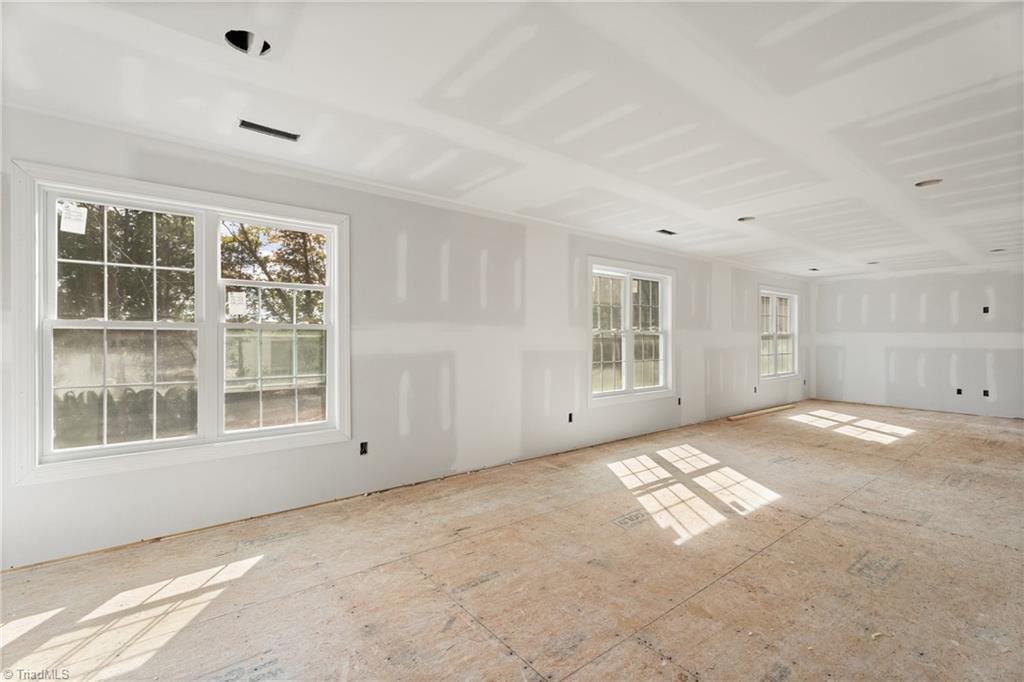 Pfafftown, North Carolina 27040, United States, 3 Bedrooms Bedrooms, ,3 BathroomsBathrooms,Residential,Active,171704