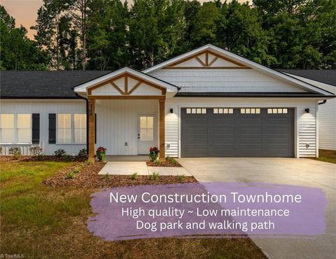 Homes For Sale - 260 Old Heritage Road<br/> Randleman, NC 27317