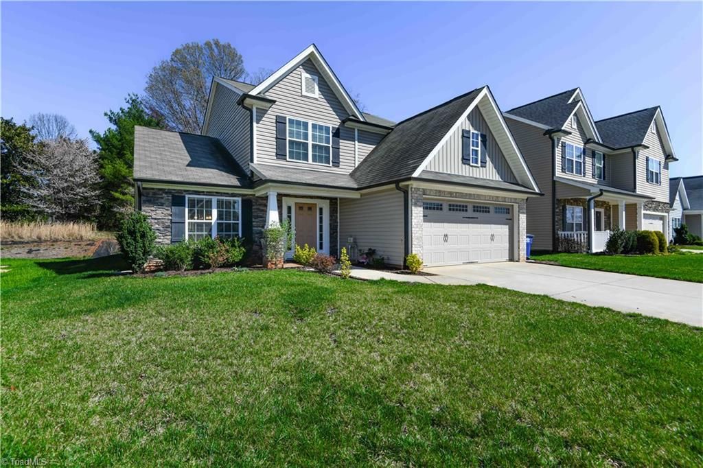 Photo of 1460 Land Grove Drive, Kernersville, NC 27284 (MLS # 1212268)