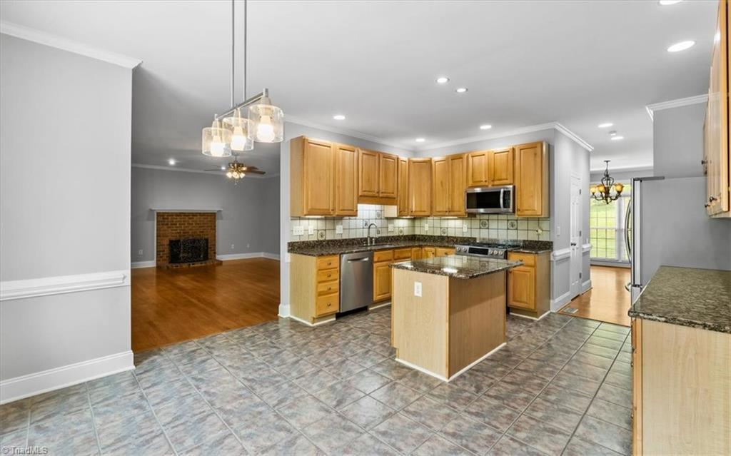 1805 Wild Fern Drive, Oak Ridge, North Carolina image 9