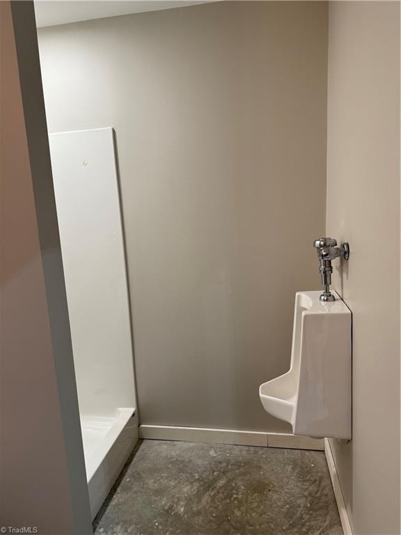 2070 Lone Oak Lane, Burlington, North Carolina image 35