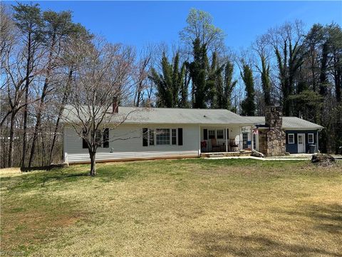 Homes For Sale - 2047 Sizemore Road<br/> Germanton, NC 27019