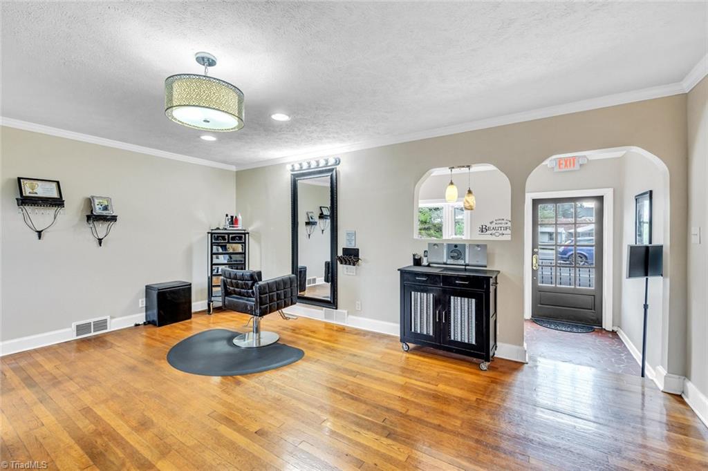 317 E King Street, King, North Carolina image 9