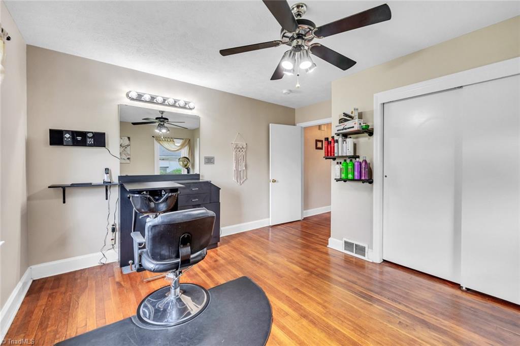 317 E King Street, King, North Carolina image 21