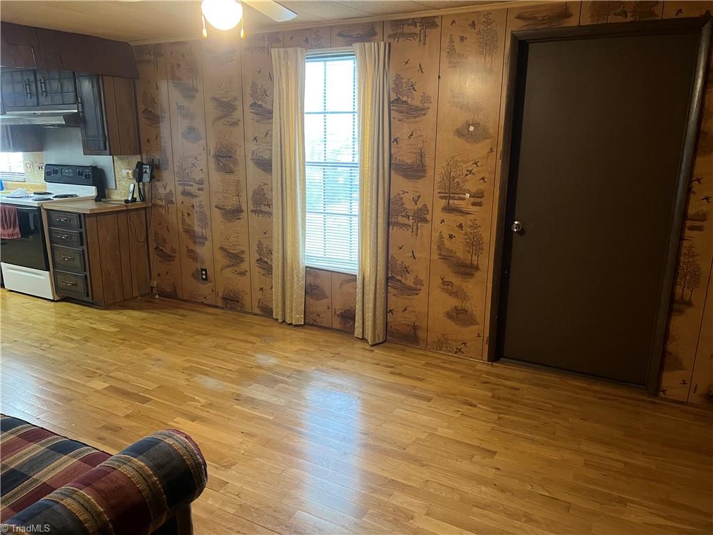 9238 Glen Cross Drive, Kernersville, North Carolina image 18