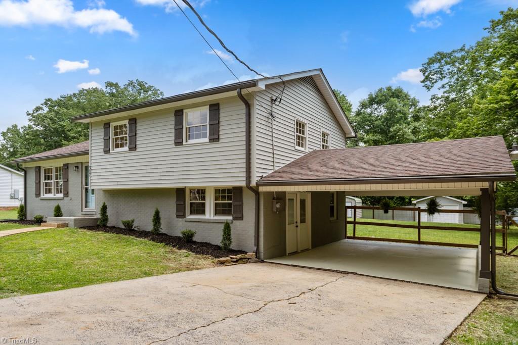317 Benbow Drive, East Bend, North Carolina image 5