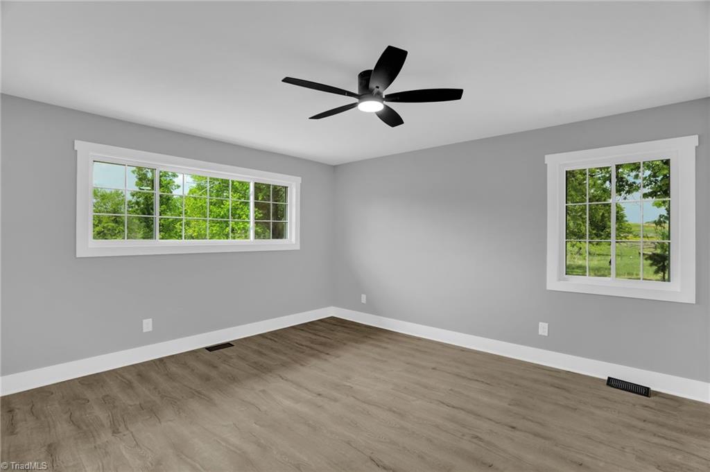 2710 E Greensboro Chapel Hill Road, Snow Camp, North Carolina image 7