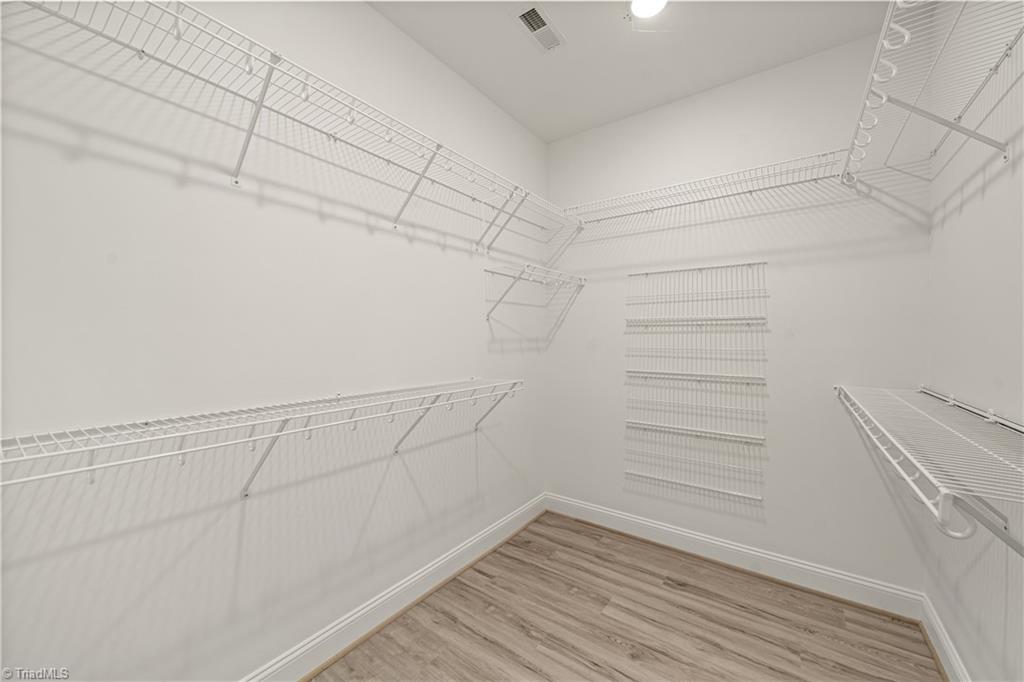 Winston-Salem, North Carolina 27127, United States, 4 Bedrooms Bedrooms, ,4 BathroomsBathrooms,Residential,Active,244131