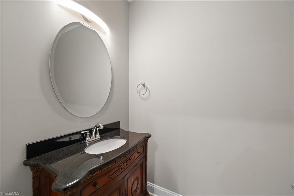 Winston-Salem, North Carolina 27127, United States, 4 Bedrooms Bedrooms, ,4 BathroomsBathrooms,Residential,Active,244131