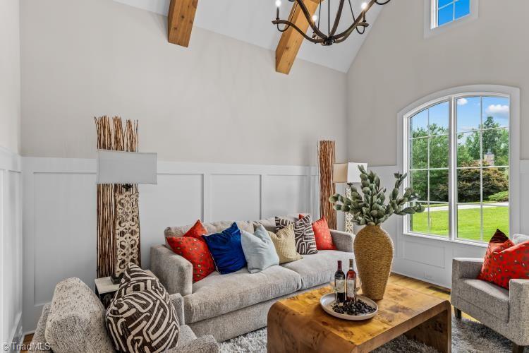 7519 Shadow Creek Drive