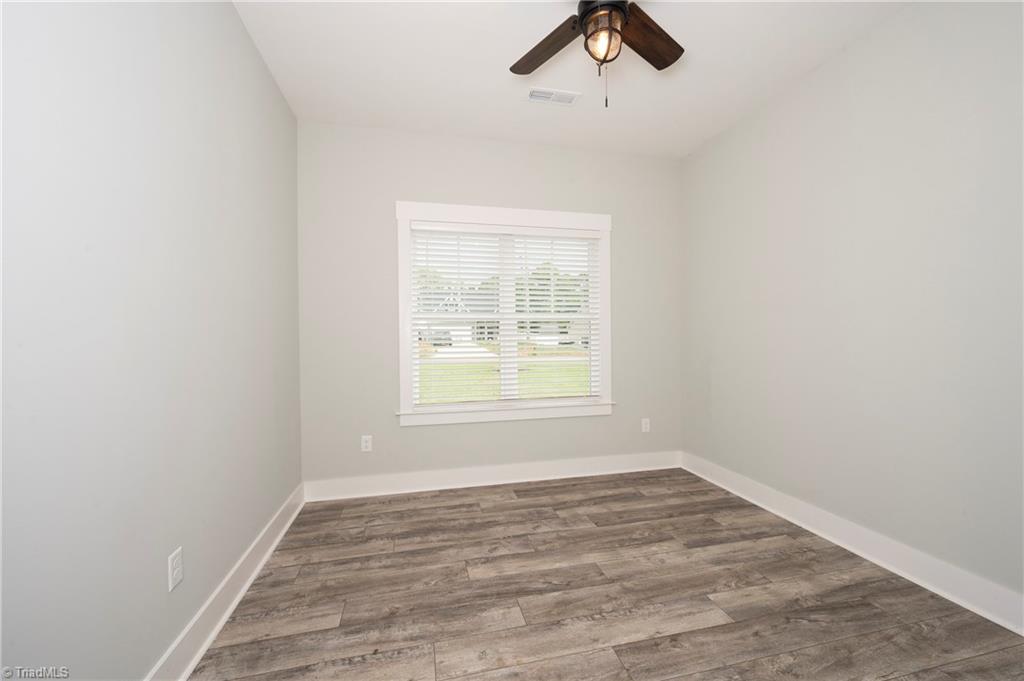 718 Deadmon Road, Mocksville, North Carolina image 27