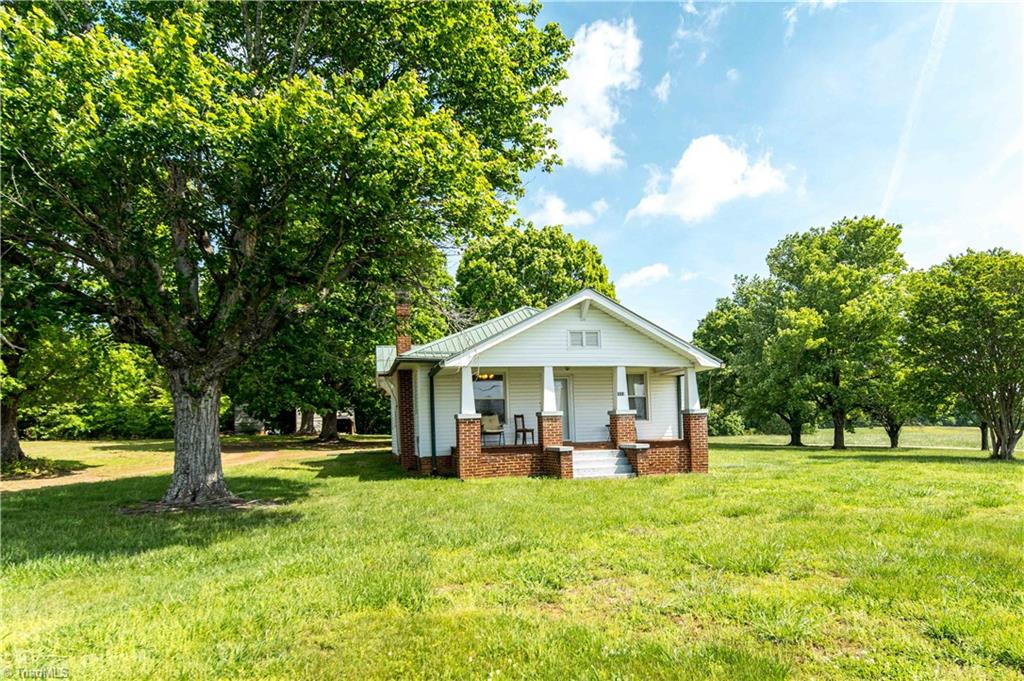 2445 Rockett Road, East Bend, North Carolina image 3