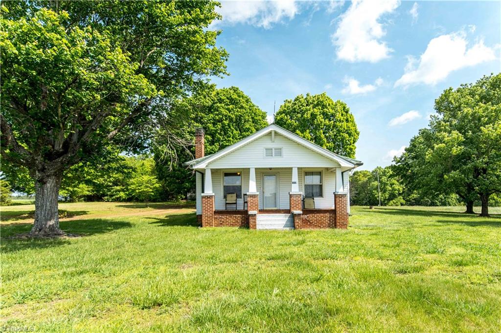 2445 Rockett Road, East Bend, North Carolina image 2