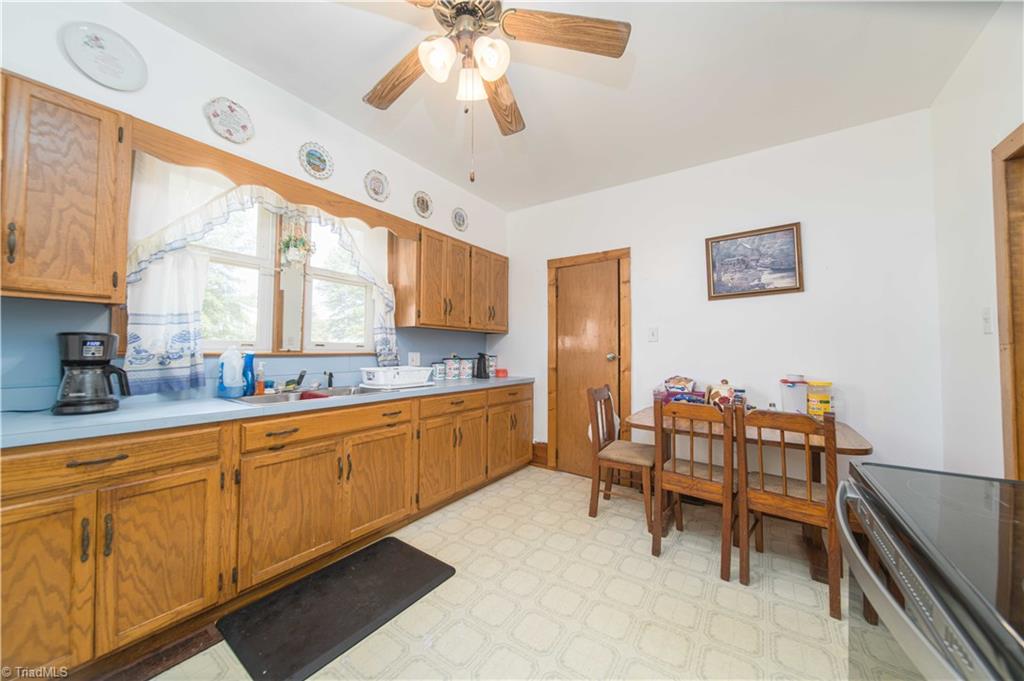 2445 Rockett Road, East Bend, North Carolina image 13