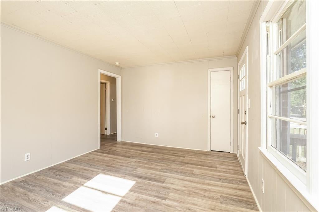 Photo of 1006 E Devonshire Street, Winston-Salem, NC 27107 (MLS # 1237717)