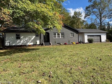 Homes For Sale - 1929 Shacktown Road<br/> Yadkin County, Yadkinville, NC 27055