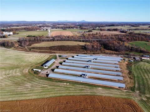 446 Grover Simmons Road Dobson NC 27017