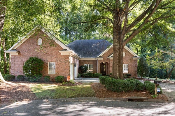 1264 STADLER RIDGE RD, WINSTON SALEM, NC 27106 - Image 3031fbbe6b2ffd1cbd66bf52434b8d21/3431945056