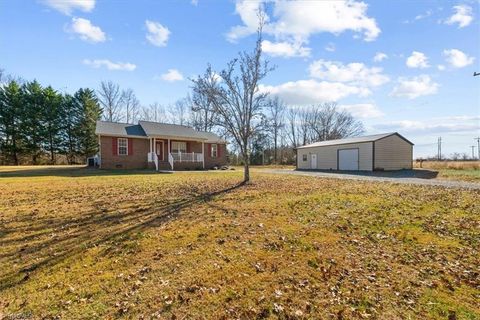4224 Mack Lineberry Road Franklinville NC 27248