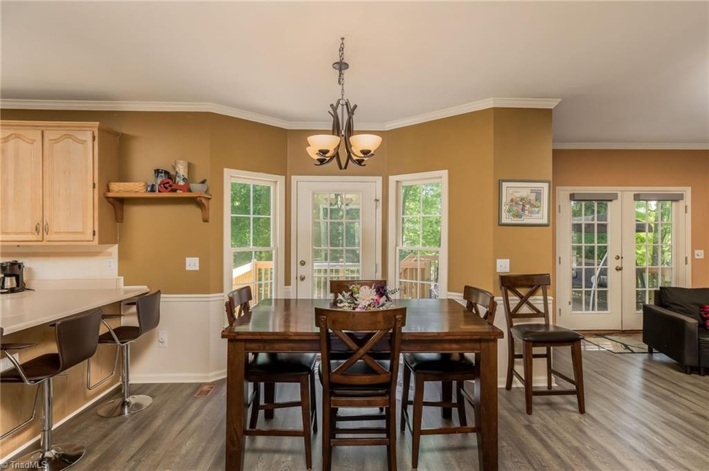 Photo 13 of 48 of 2687 Amesbury Road house