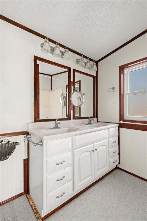 153 S River Lane, Dobson, North Carolina image 23