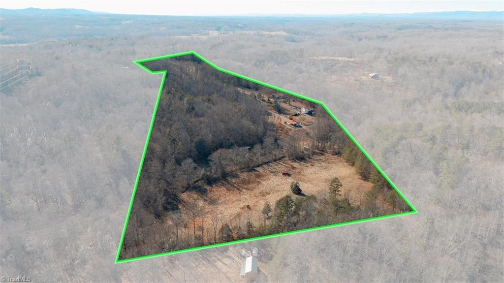 153 S River Lane, Dobson, North Carolina image 7
