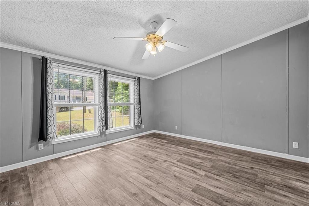1004 Candlewood Circle, Siler City, North Carolina image 15