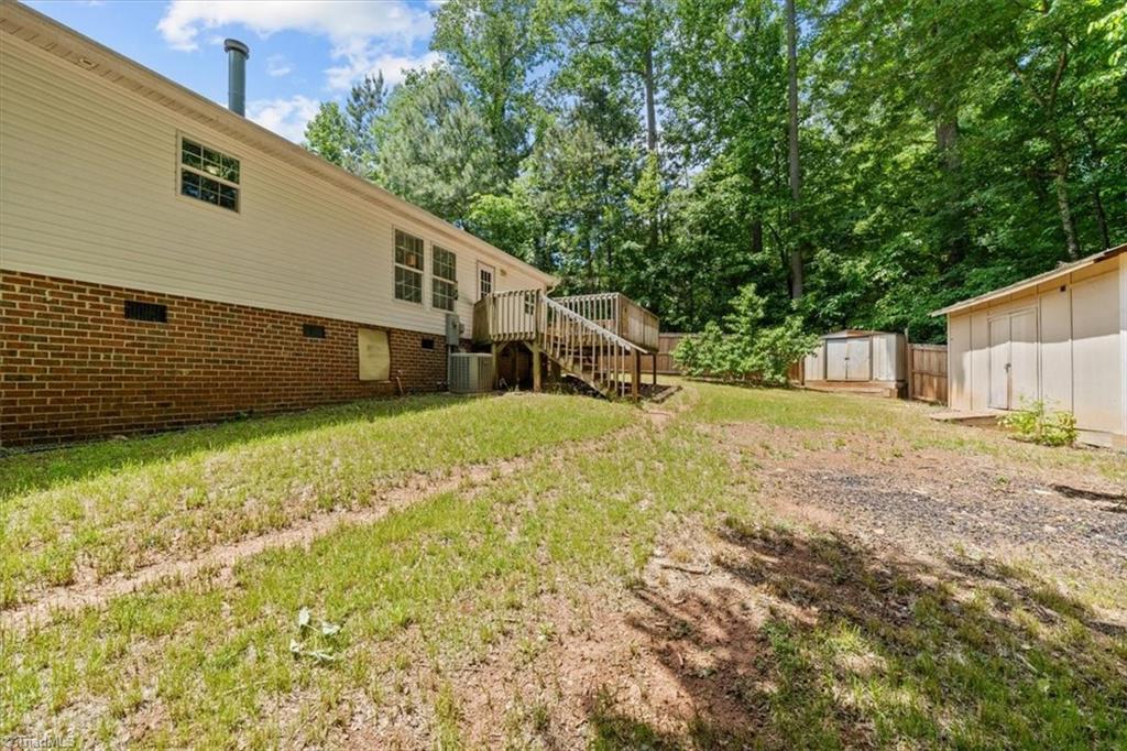 1004 Candlewood Circle, Siler City, North Carolina image 29